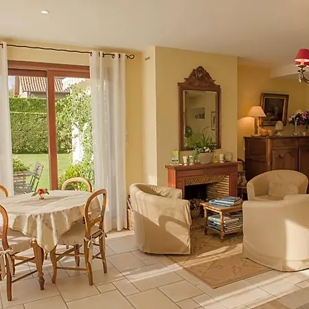 Le Clos De L'ermitage Hotel
